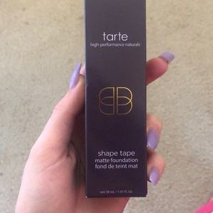 Tarte Matte shape tape foundation